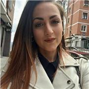 Chica responsable de 28 años. 
Sociable.
Amante de los niños y su crecimiento y desarrollo.